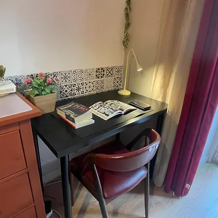 Sunny Orange Garden In * 리스본