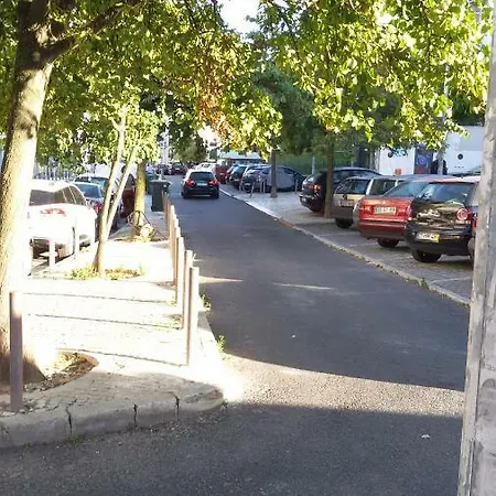 דירה Sunny Orange Garden In *